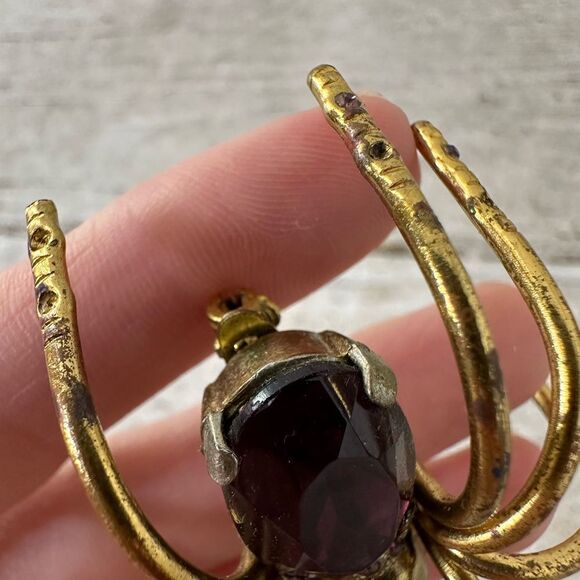Vintage Art Deco Figural Purple Crystal Body Large Spider Brooch - Picture 3 of 10